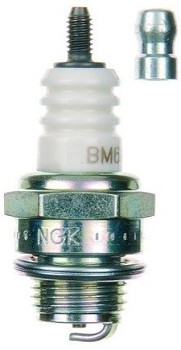 Zapaľovacia sviečka NGK BM6A